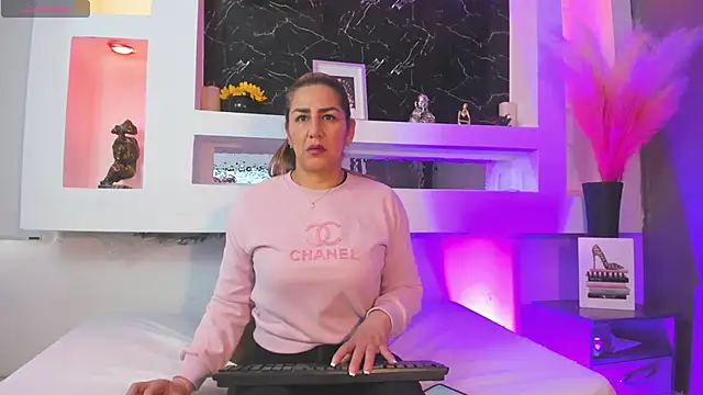 Cinthya mjs online show from 03/11/26, 12:10