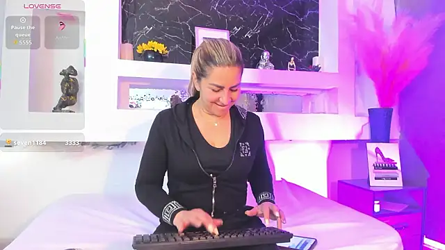 Cinthya mjs online show from 02/28/26, 12:49