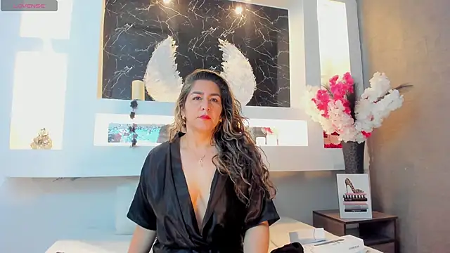 Snapshot of Cinthya_mjs chatting on 09/12/25, 12:27 Cinthya mjs online show from 09/12/25, 12:27