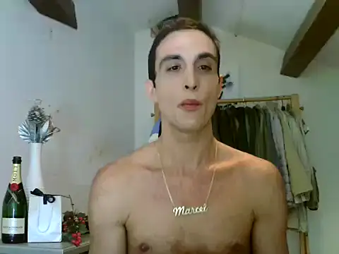 Lepetitmarcel online show from 10/19/25, 11:46