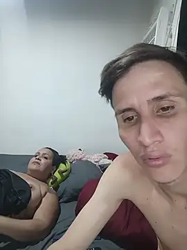 Milfvalesk online show from 06/17/26, 07:57