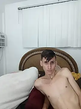 Milfvalesk online show from 02/14/26, 07:52