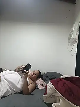 Milfvalesk online show from 07/04/26, 07:51