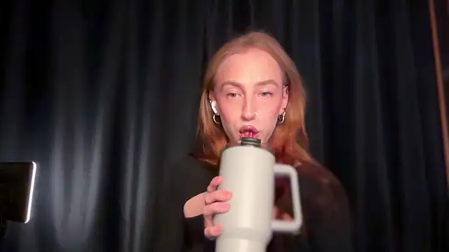 Avril Pearly  online show from 05/26/26, 11:30