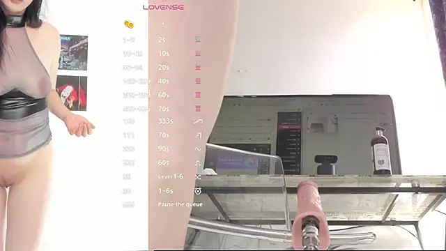 Vivigomez999 online show from 11/11/25, 02:56