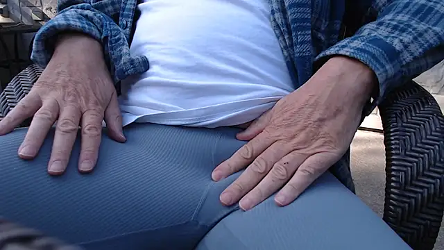 Toy-Daddy online show from 09/21/25, 08:25