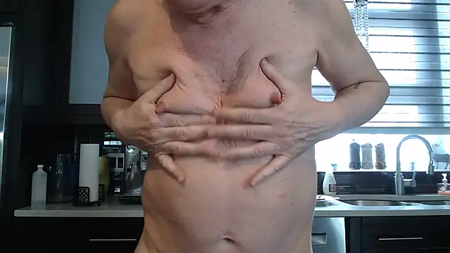 Toy-Daddy online show from 03/05/25, 03:51