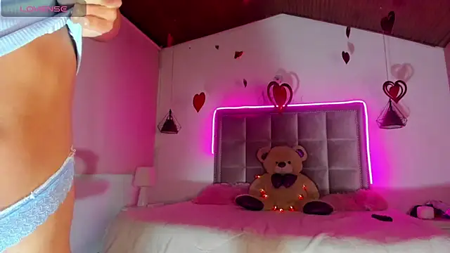 Snapshot of Melody_Ds chatting on 02/22/25, 12:49 Melody Ds online show from 02/22/25, 12:49