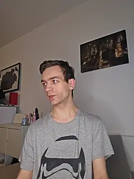 Snapshot of nickdtr chatting on 01/13/26, 03:38 nickdtr online show from 01/13/26, 03:38