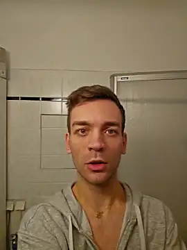 nickdtr online show from 10/11/25, 01:45