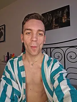 Snapshot of nickdtr chatting on 02/22/26, 04:08 nickdtr online show from 02/22/26, 04:08