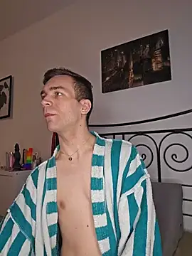 Snapshot of nickdtr chatting on 02/26/26, 07:03 nickdtr online show from 02/26/26, 07:03