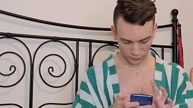 Snapshot of nickdtr chatting on 02/13/26, 05:46 nickdtr online show from 02/13/26, 05:46