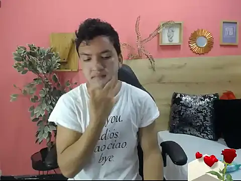 aslyhernandez 7 online show from 02/19/26, 12:35