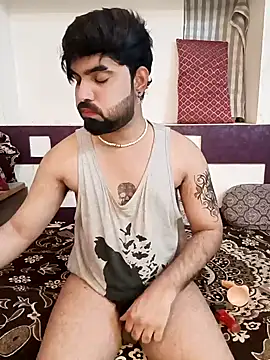 Snapshot of Chris_Strokes_69 chatting on 02/07/25, 07:49 Chris Strokes 69 online show from 02/07/25, 07:49