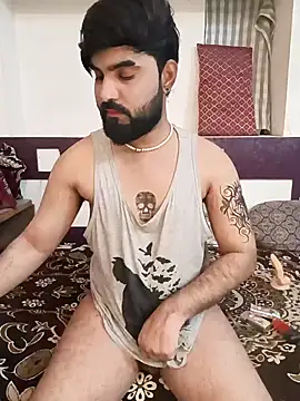 Snapshot of Chris_Strokes_69 chatting on 02/05/25, 11:34 Chris Strokes 69 online show from 02/05/25, 11:34