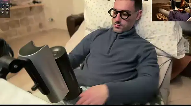 Snapshot of NofaceMan__ chatting on 01/30/25, 09:47 NofaceMan online show from 01/30/25, 09:47