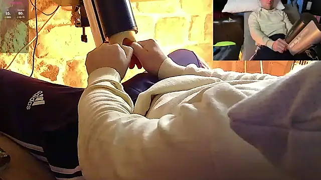 Snapshot of NofaceMan__ chatting on 01/02/25, 01:51 NofaceMan online show from 01/02/25, 01:51