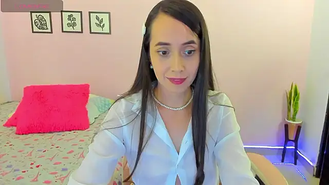 sophie pazz online show from 01/08/26, 09:54