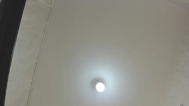 Victoriaa millers online show from 09/18/25, 07:17