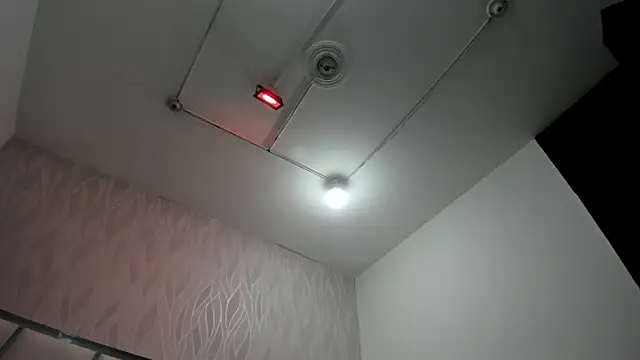 Victoriaa millers online show from 02/16/26, 07:01