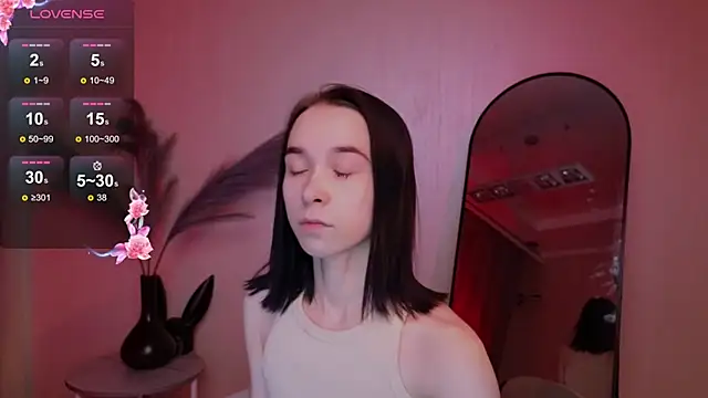 LilithStrangfor online show from 03/17/25, 02:41
