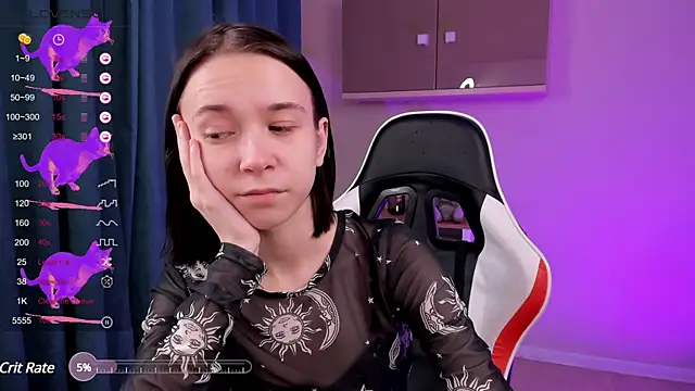 LilithStrangfor online show from 12/06/24, 04:30