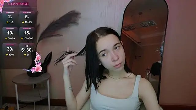 LilithStrangfor online show from 03/20/25, 11:23