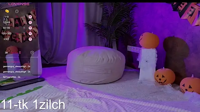 LilithStrangfor online show from 10/31/25, 01:52