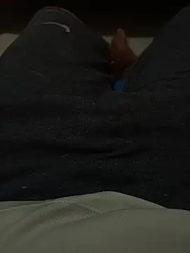 beautiful hands  online show from 11/13/25, 06:50