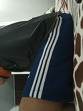 beautiful hands  online show from 03/29/26, 06:59