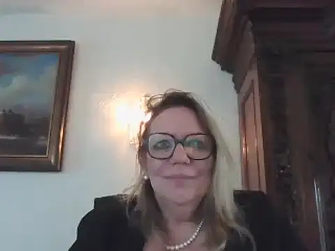Snapshot of Silkesquirt chatting on 02/06/25, 11:53 Silkesquirt online show from 02/06/25, 11:53