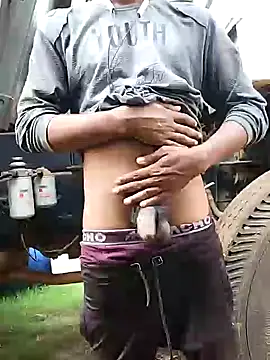 Snapshot of Lusty_guy714 chatting on 12/04/24, 09:12 Lusty guy714 online show from 12/04/24, 09:12