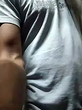 Snapshot of Lusty_guy714 chatting on 12/06/24, 03:39 Lusty guy714 online show from 12/06/24, 03:39