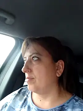 Snapshot of larylary6969 chatting on 09/25/25, 02:34 larylary6969 online show from 09/25/25, 02:34