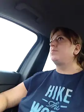 Snapshot of larylary6969 chatting on 09/10/25, 03:00 larylary6969 online show from 09/10/25, 03:00