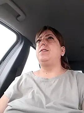 Snapshot of larylary6969 chatting on 09/11/25, 09:20 larylary6969 online show from 09/11/25, 09:20