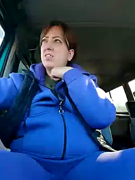 Snapshot of larylary6969 chatting on 01/04/25, 12:27 larylary6969 online show from 01/04/25, 12:27