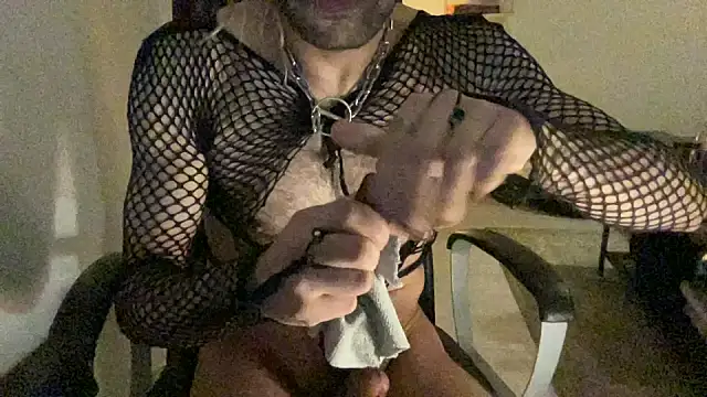 P4RtYBOII92 online show from 12/14/25, 03:57