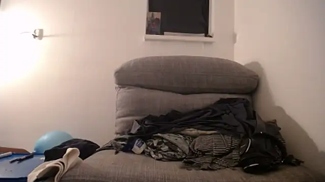 P4RtYBOII92 online show from 11/23/25, 06:12