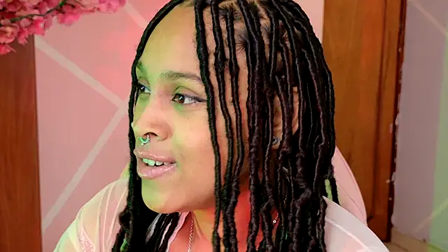 Elith noa online show from 10/28/25, 08:08