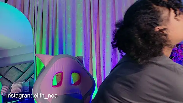 Elith noa online show from 04/14/26, 03:55