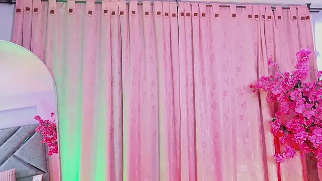 Snapshot of Elith_noa chatting on 01/12/26, 08:58 Elith noa online show from 01/12/26, 08:58