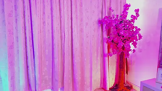 Snapshot of Elith_noa chatting on 01/13/26, 07:29 Elith noa online show from 01/13/26, 07:29