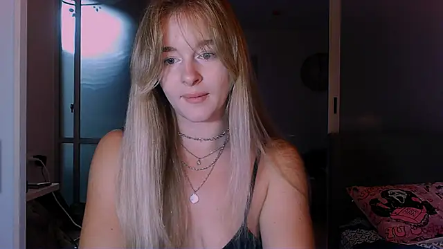 Eva Jaya online show from 10/26/25, 12:27