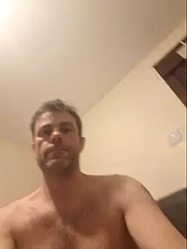 Snapshot of steb1980 chatting on 02/05/26, 11:11 steb1980 online show from 02/05/26, 11:11