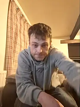 Snapshot of steb1980 chatting on 01/17/26, 10:35 steb1980 online show from 01/17/26, 10:35