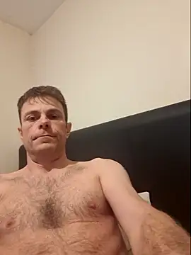 Snapshot of steb1980 chatting on 01/08/26, 12:27 steb1980 online show from 01/08/26, 12:27