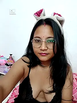 Cuterinki online show from 05/05/26, 08:34