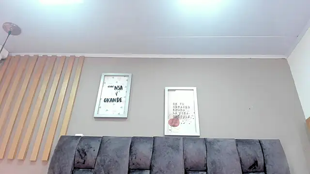 mariaa fernanda online show from 09/26/25, 03:24